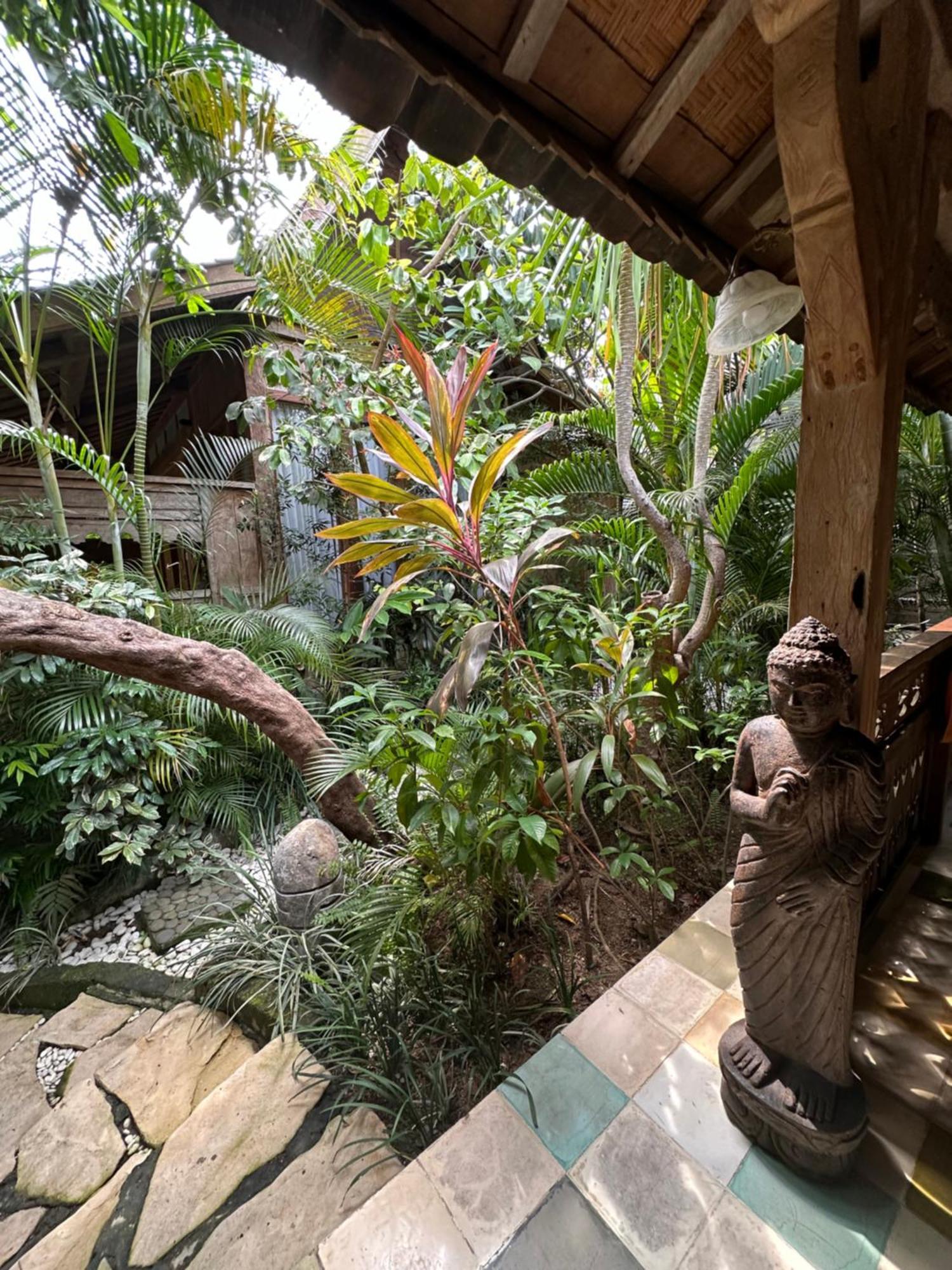 Umakayu Joglo Villa Canggu - Boutique Hotel Bagian luar foto