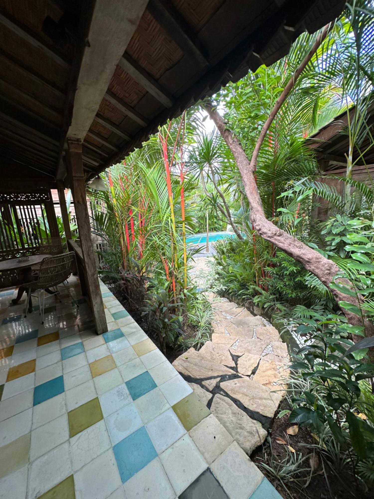 Umakayu Joglo Villa Canggu - Boutique Hotel Bagian luar foto