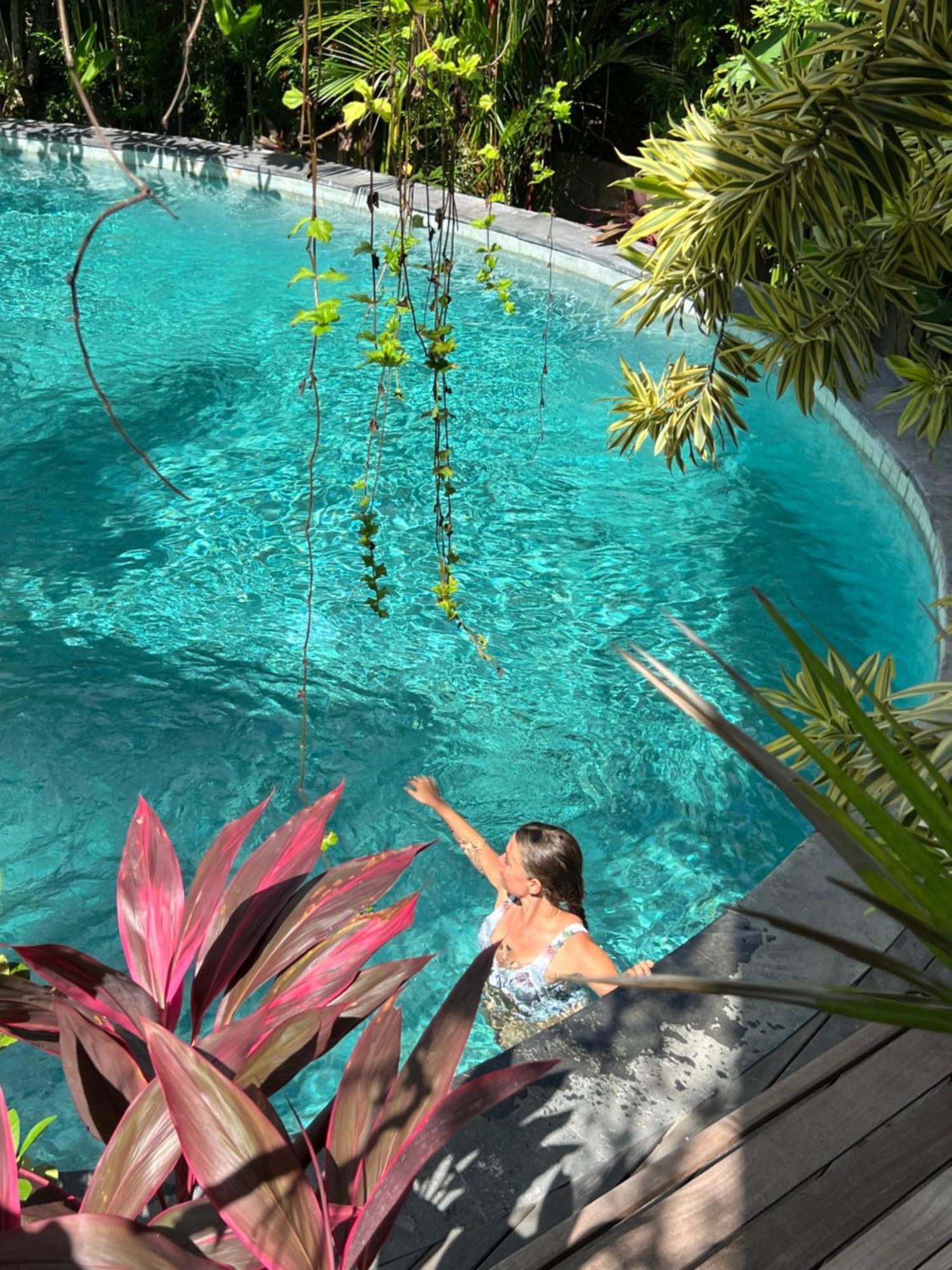Umakayu Joglo Villa Canggu - Boutique Hotel Bagian luar foto