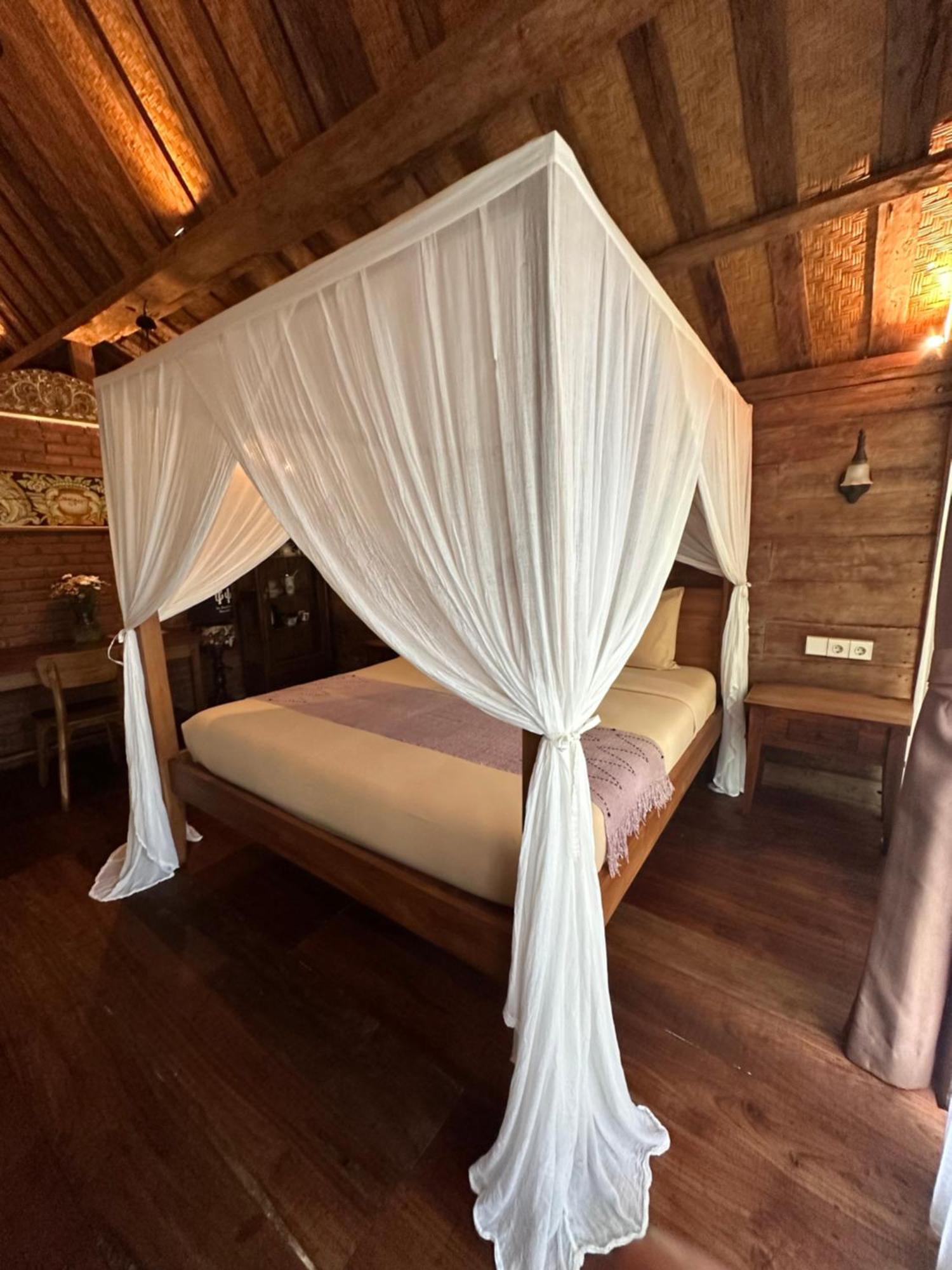 Umakayu Joglo Villa Canggu - Boutique Hotel Bagian luar foto