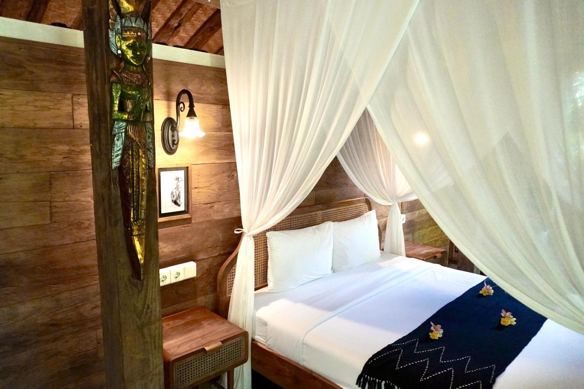 Umakayu Joglo Villa Canggu - Boutique Hotel Bagian luar foto