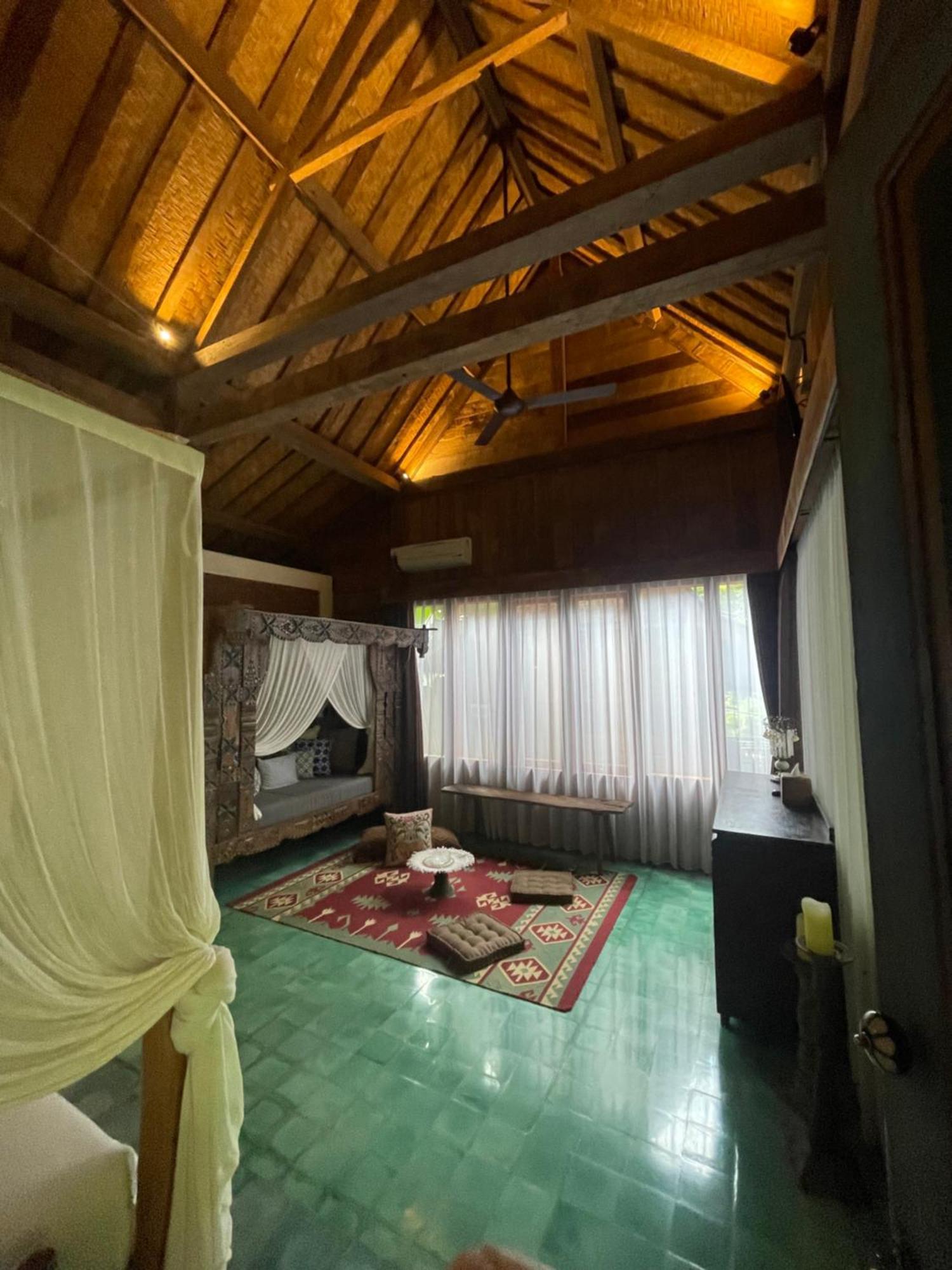 Umakayu Joglo Villa Canggu - Boutique Hotel Bagian luar foto